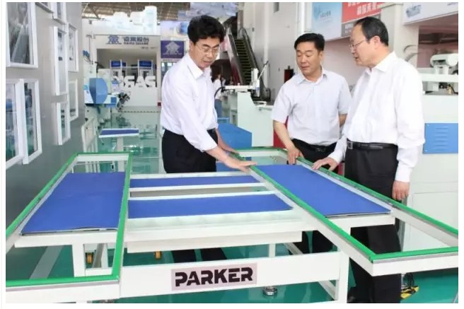 派克機器臨朐展位