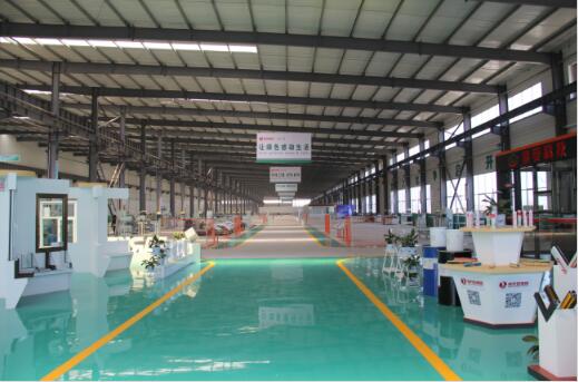 標準門窗生產(chǎn)車間-派克機器